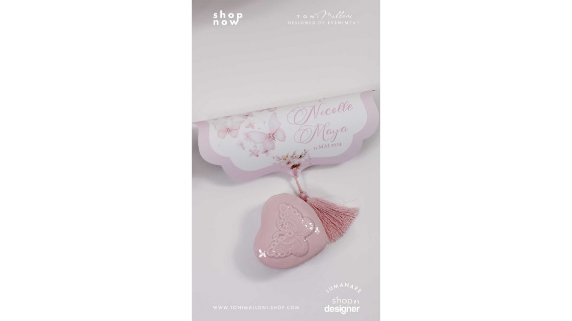 Trusou botez alb cu fluturi si flori roz pastel brodat 2